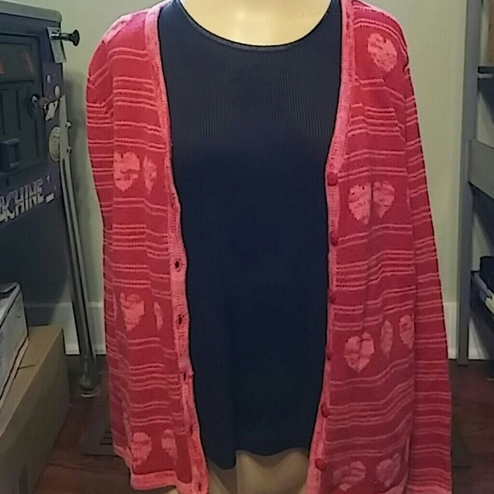 Women's L Red, Magenta, & Coral Sweater w Hearts,